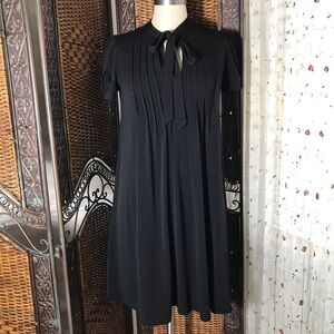 London Style Black Pleated Tie-Neck Midi Dress